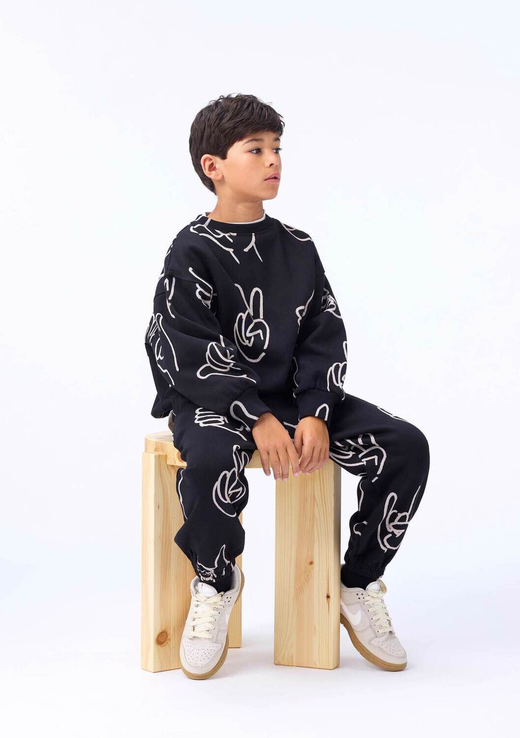 Zwarte MOLO Trui MONTI - large