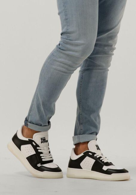 Zwarte OFF THE PITCH Lage sneakers SUPERNOVA LOW HEREN - large