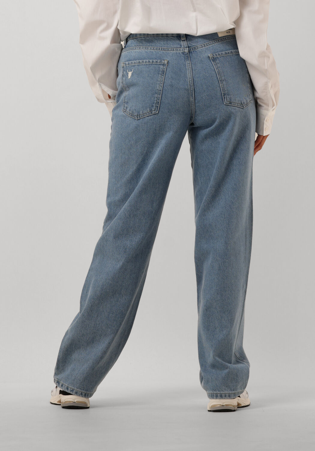 ALIX THE LABEL Dames Jeans Ladies Woven Denim Bull Pants Lichtblauw