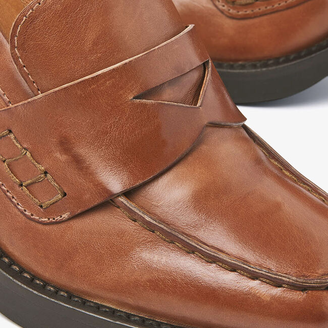 Bruine VIA VAI Pumps AVERY CLARE - large