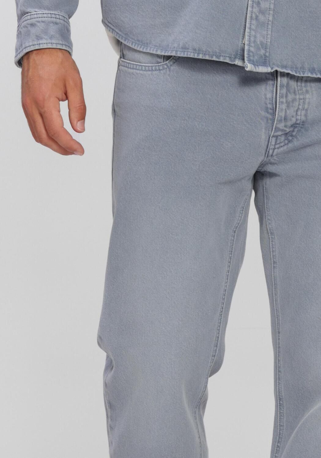 BUTCHER OF BLUE Heren Jeans Modesto Garment Dye Denim Lichtblauw