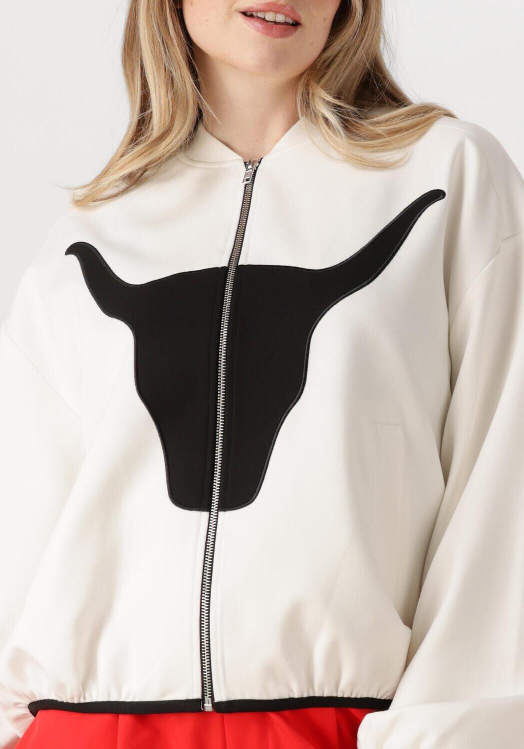 ALIX THE LABEL Dames Jassen Ladies Woven Bull Bomber Wit