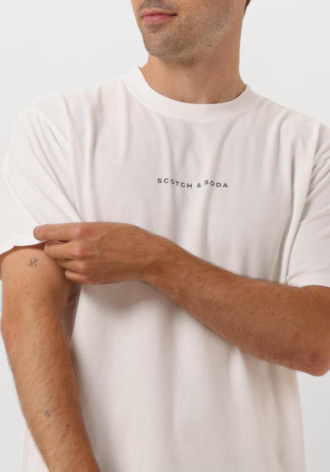 SCOTCH & SODA Heren Polo's & T-shirts Relaxed Fit Applique Artwork T-shirt Wit