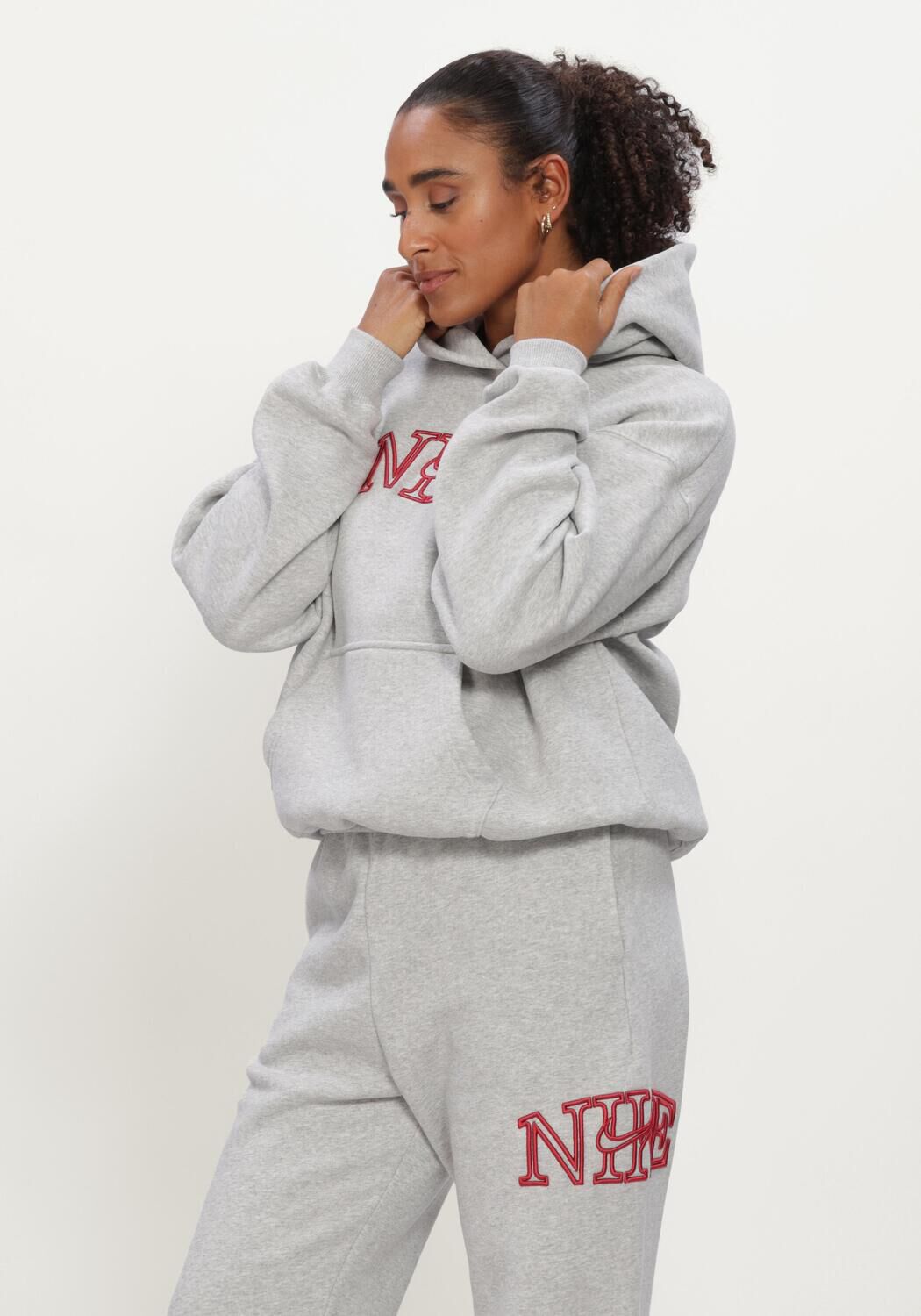 NIKE Dames Truien & Vesten Studio Fleece Middelzwaar 'graphic Pack' Lichtgrijs