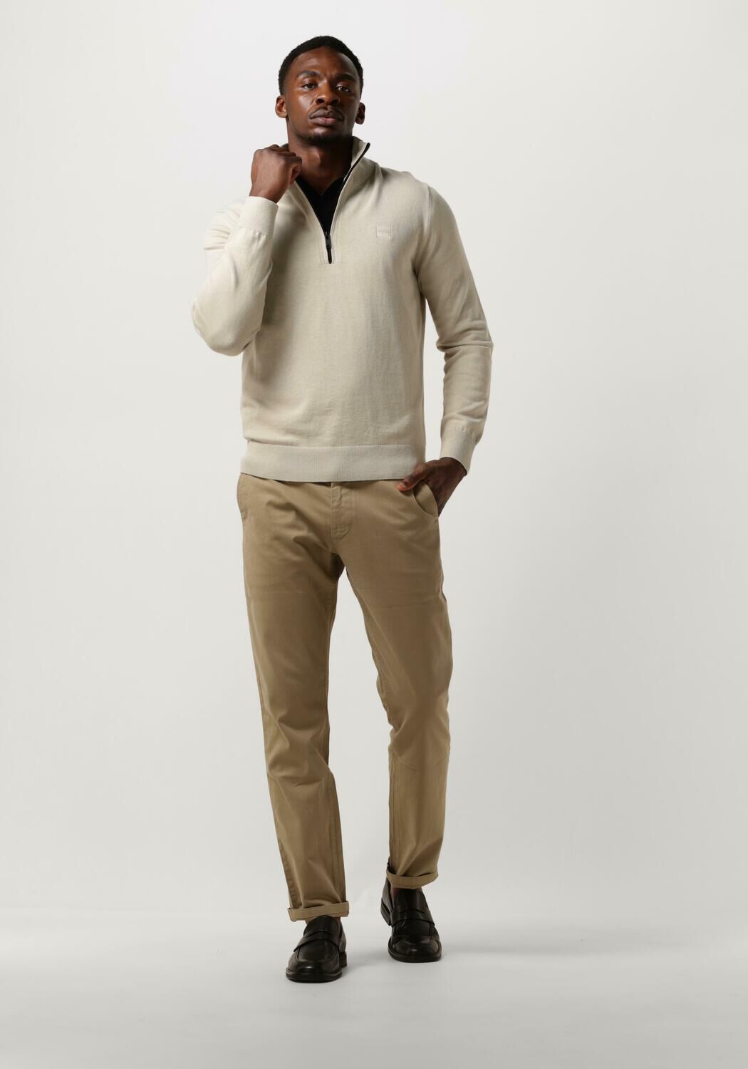 Omoda mannen hot sale