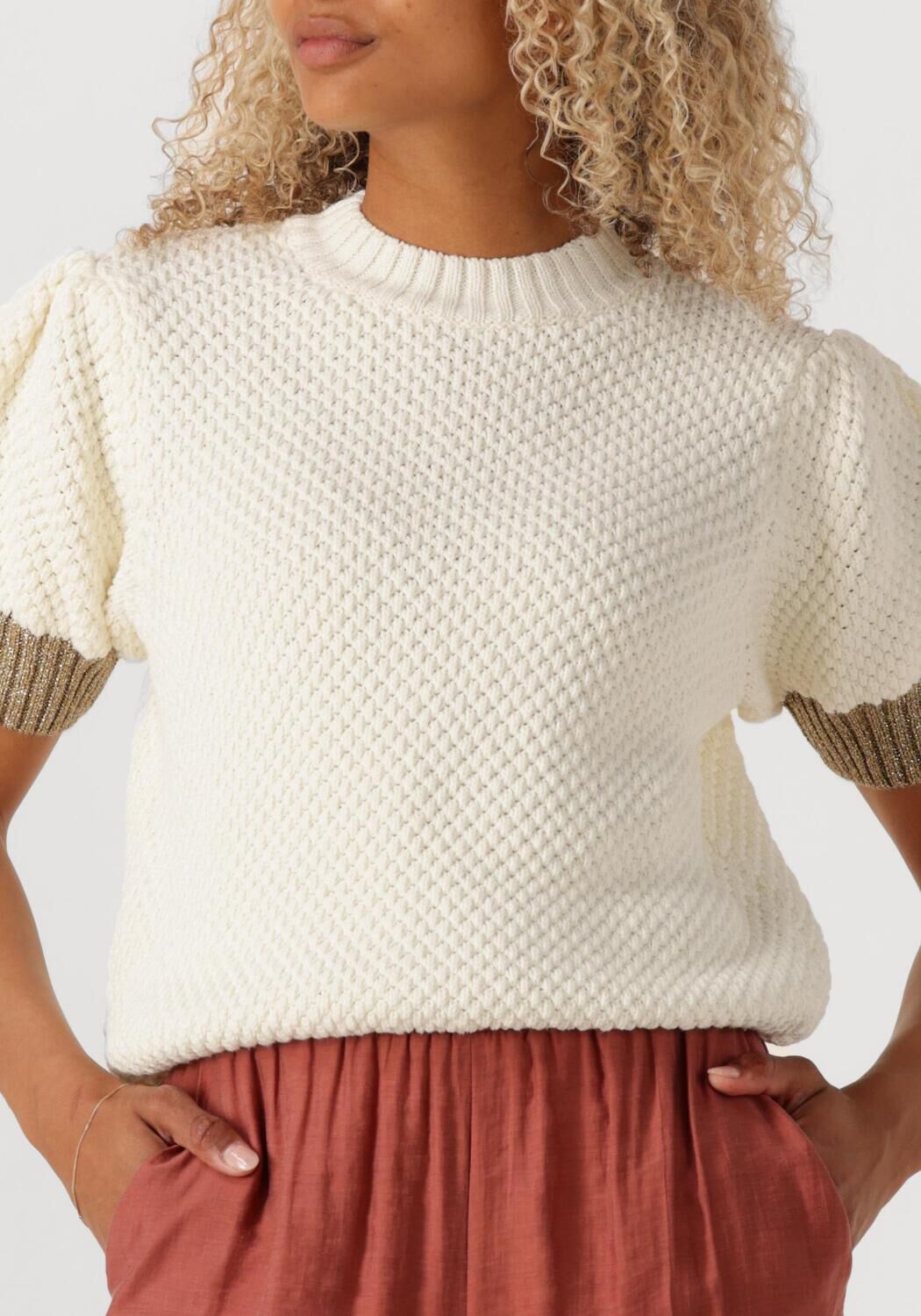 AMAYA AMSTERDAM Dames Tops & T-shirts Liv Knitwear Wit