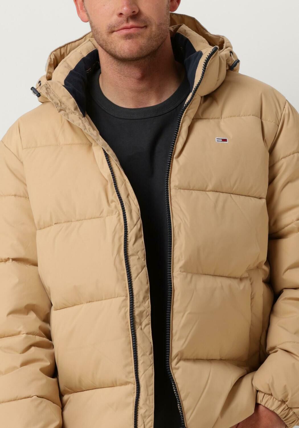 TOMMY JEANS Heren Jassen Tjm Essential Puffer Beige