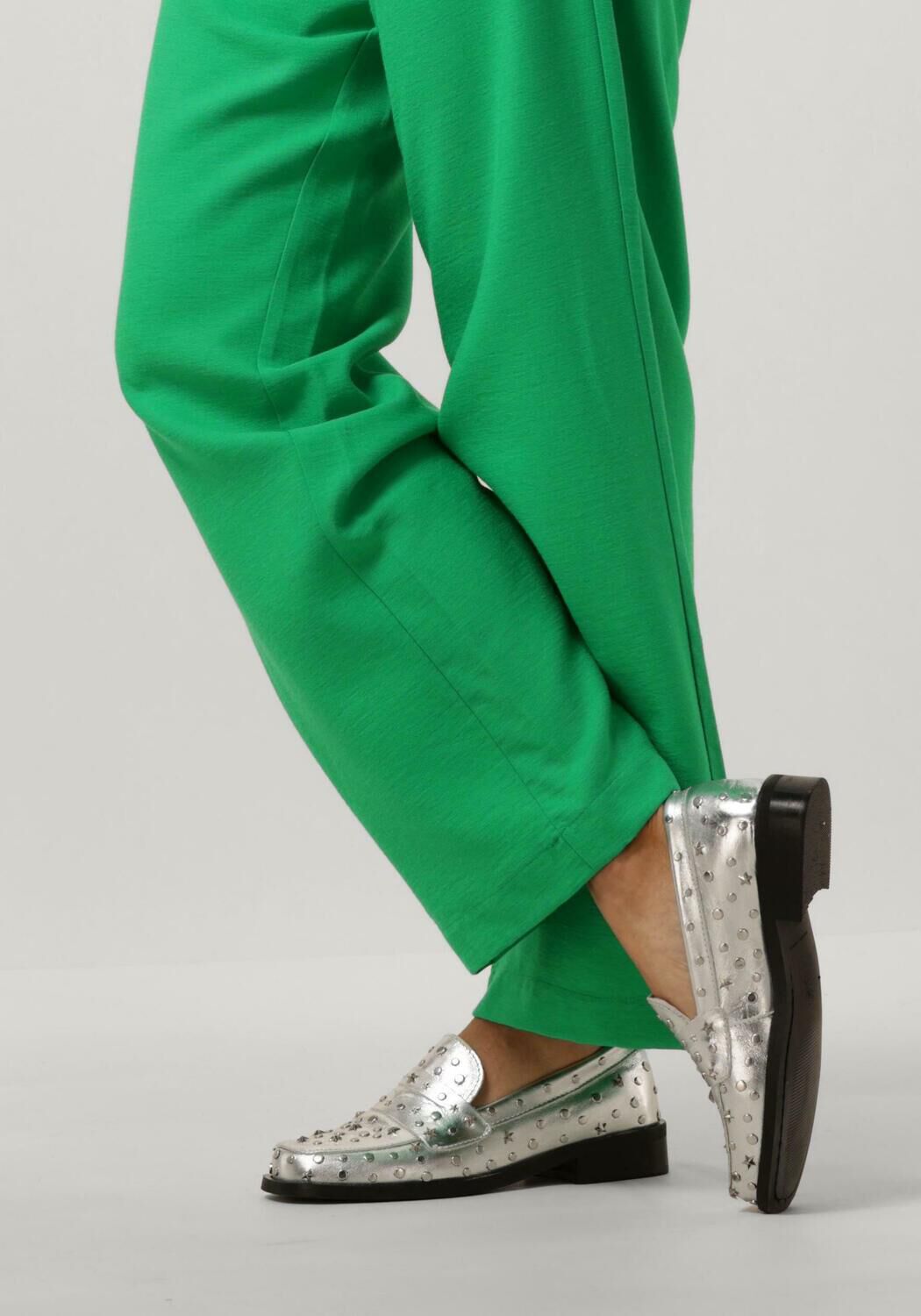 Zilveren FABIENNE CHAPOT Loafers PIM STUDS Omoda