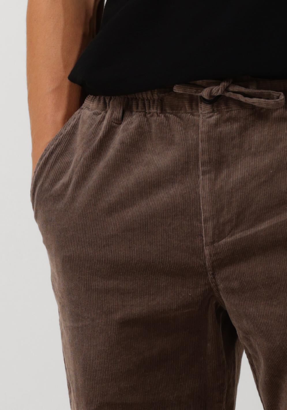 ANERKJENDT Heren Broeken Akjan Elastic Cord Pants Bruin