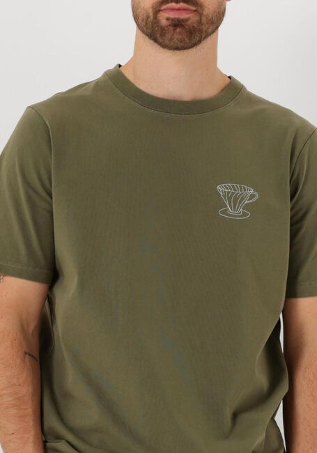 Groene ANERKJENDT T-shirt AKKIKKI MONDAY SLOW TEE - large