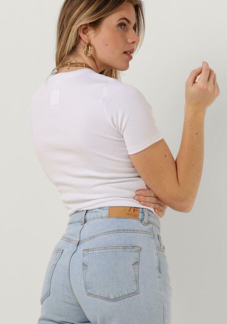 Witte LEVETE ROOM T-shirt NUMBIA 5 - large