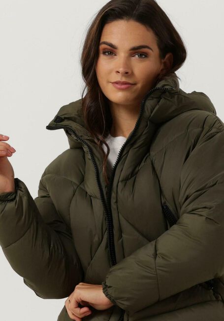 Olijf CANADIAN Gewatteerde jas EUGENIE SHORT RECYCLED - large