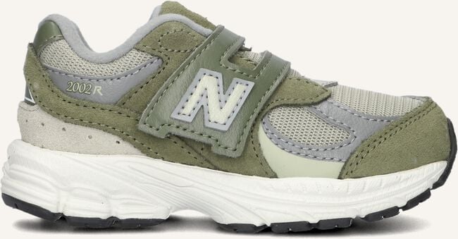 Groene NEW BALANCE Lage sneakers IV2002 Groene NEW BALANCE Lage sneakers IV2002 - large