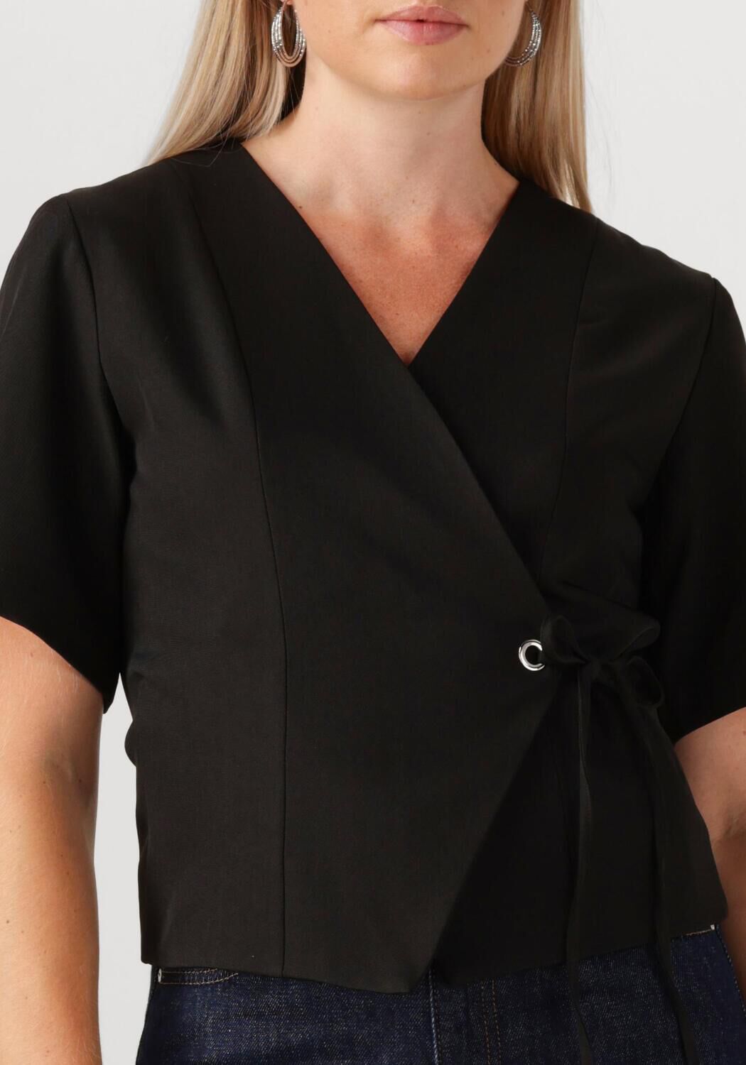NEO NOIR Dames Blazers Simmo Eyelet Blouse Zwart