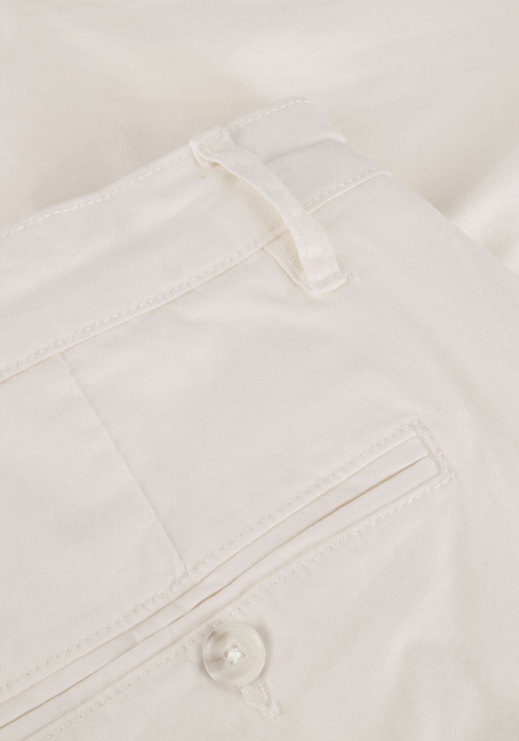 Ecru MATINIQUE Korte broek MATHOMAS SHORT - large