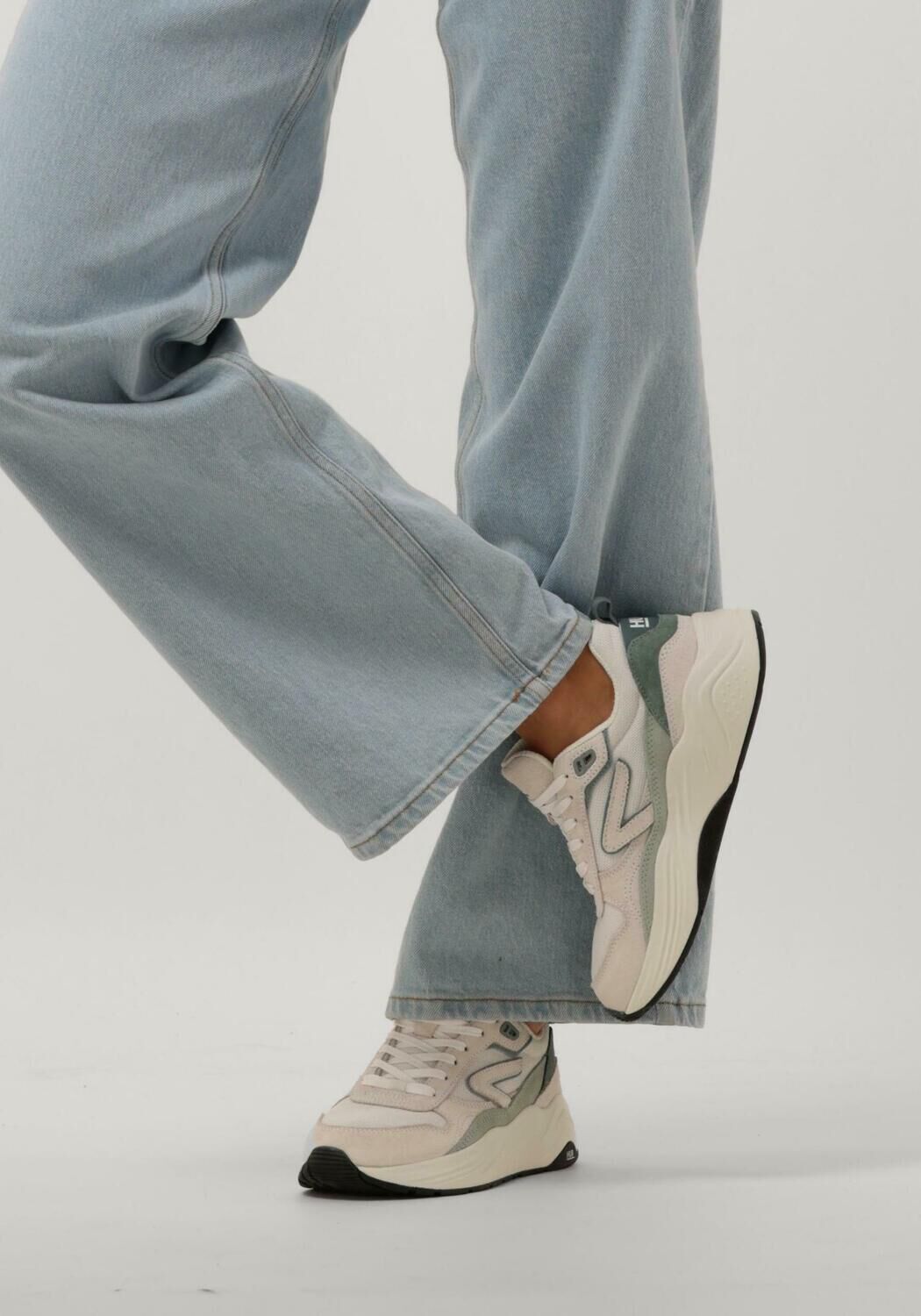 Witte HUB Lage sneakers GLIDE-Z - large