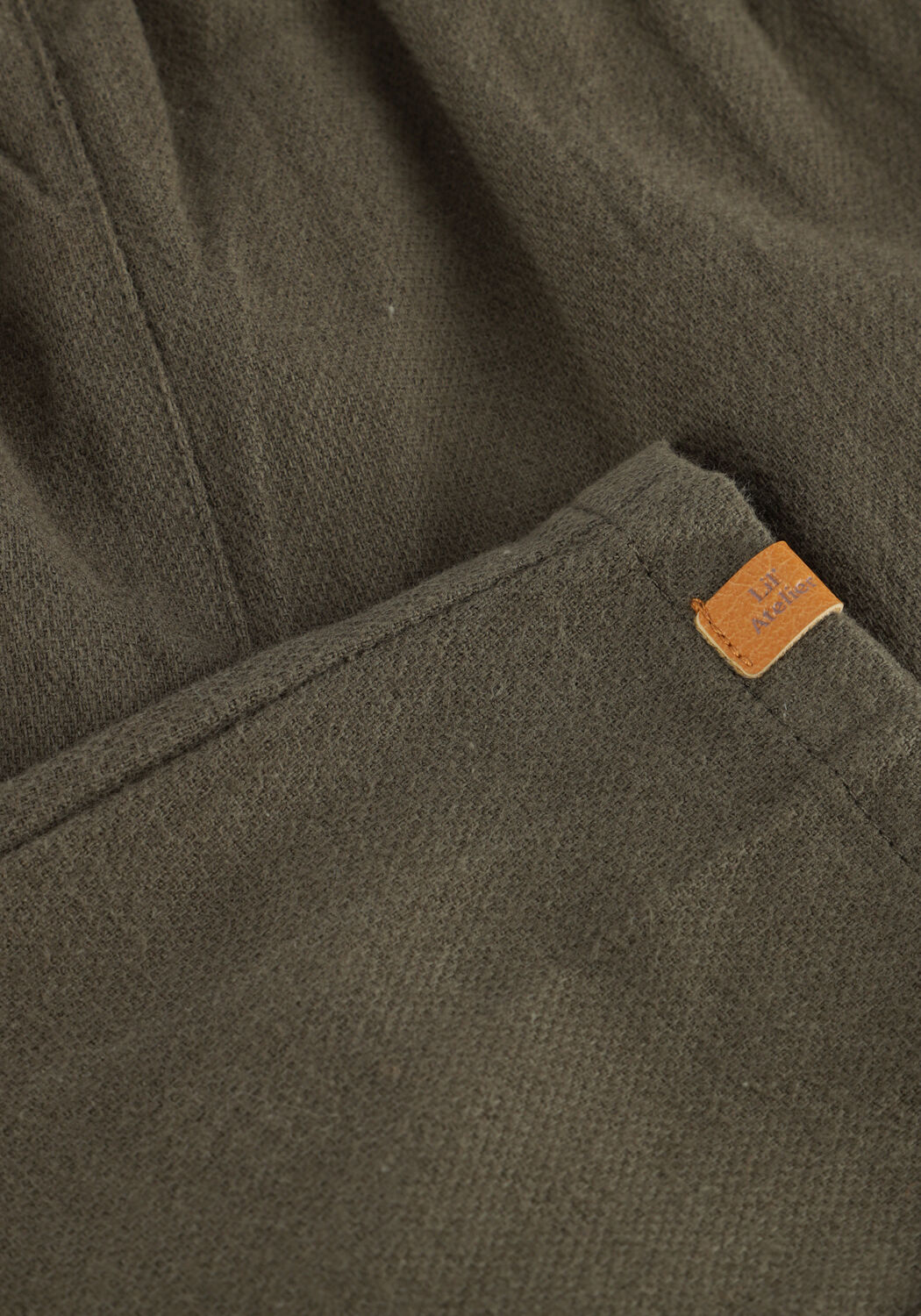 Olijf LIL' ATELIER Lange broeken NBMROMEO REG PANT LIL - large