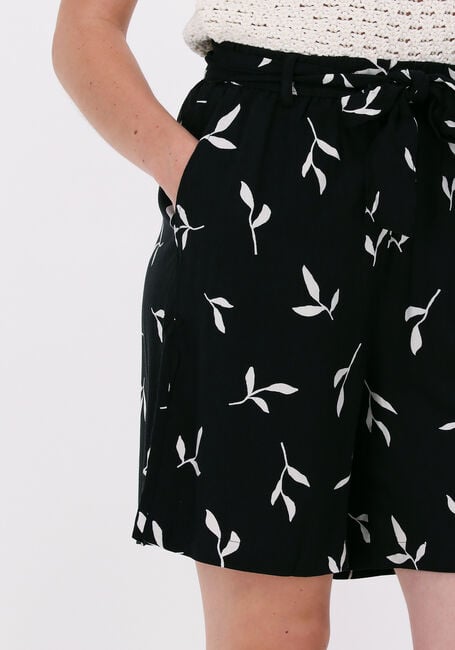 Zwarte SELECTED FEMME Broeken SLFILVA HW WIDE SHORTS - large