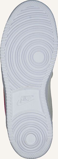 Witte NIKE Lage sneakers EBERNON LOW PREM WMNS Witte NIKE Lage sneakers EBERNON LOW PREM WMNS - large