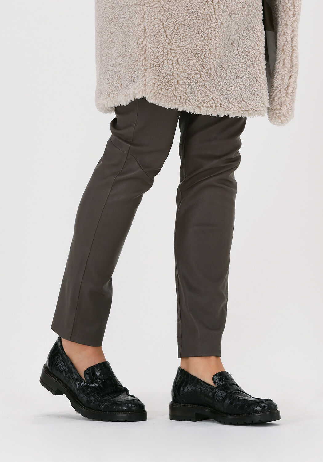 Beige GABOR 444 Loafers | Omoda