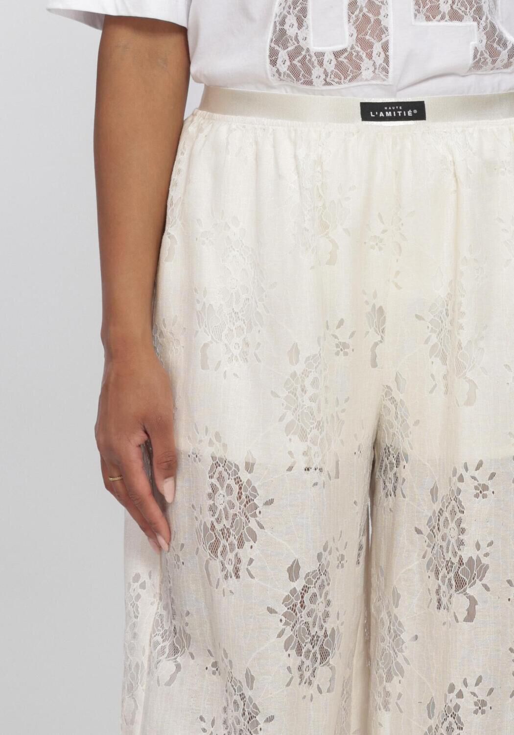 Gebroken wit HAUTE L'AMITI&Eacute; Broeken BELLA LACE HAREM TALL PANT - large