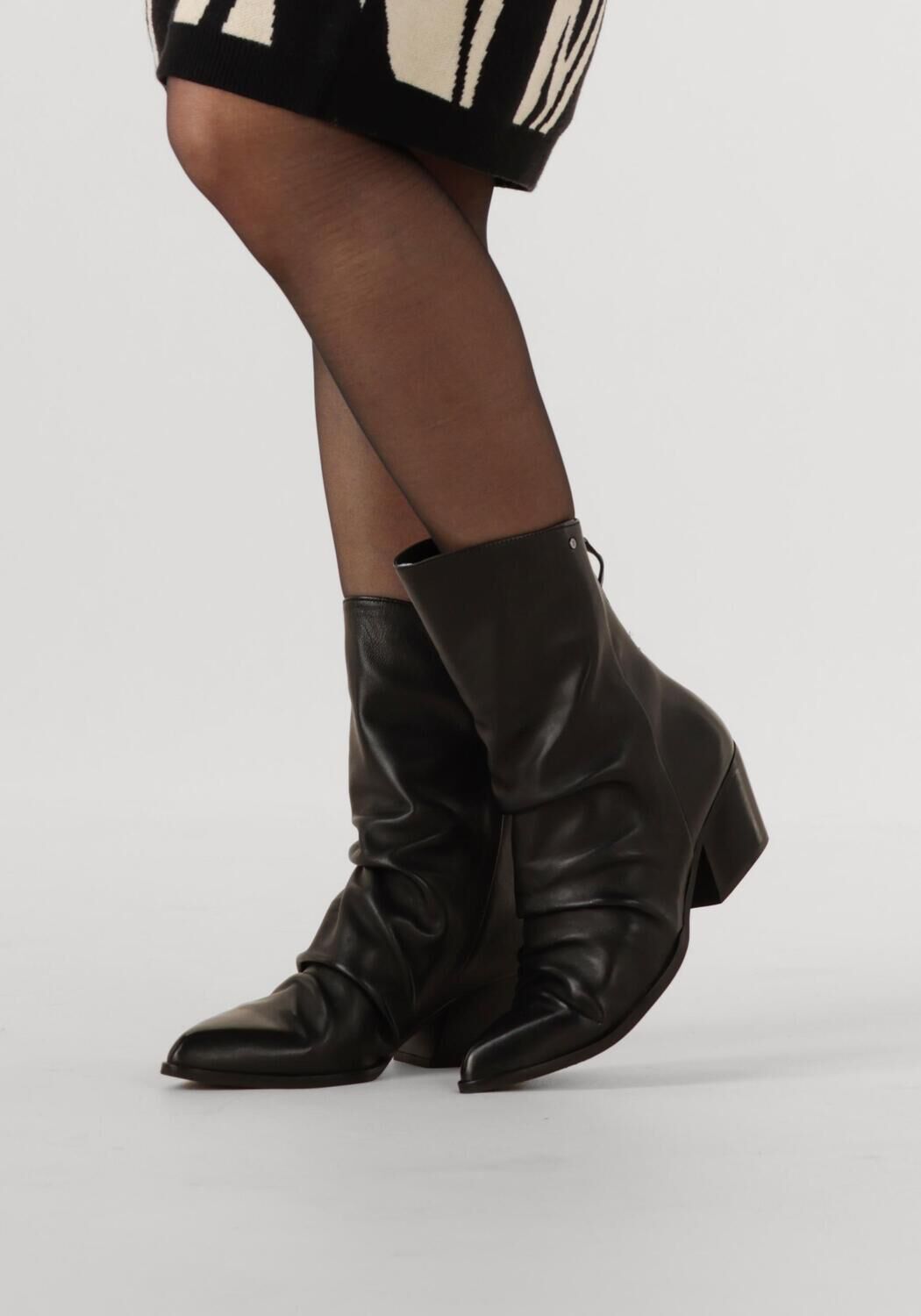 Zwarte BRONX Enkellaarsjes LIZZ-Y - large