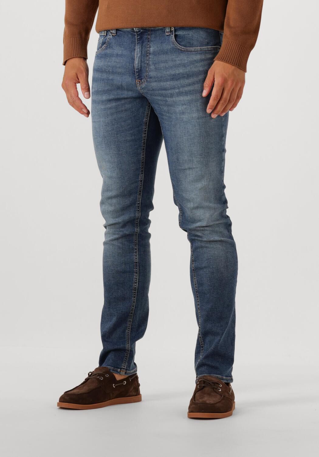 TOMMY JEANS Straight jeans SCANTON SLIM Met merkenlabel van leer achter