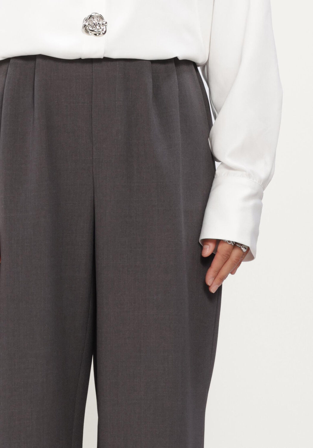 Donkergrijze STUDIO AMAYA Wijde broek JASMIN PANTS - large