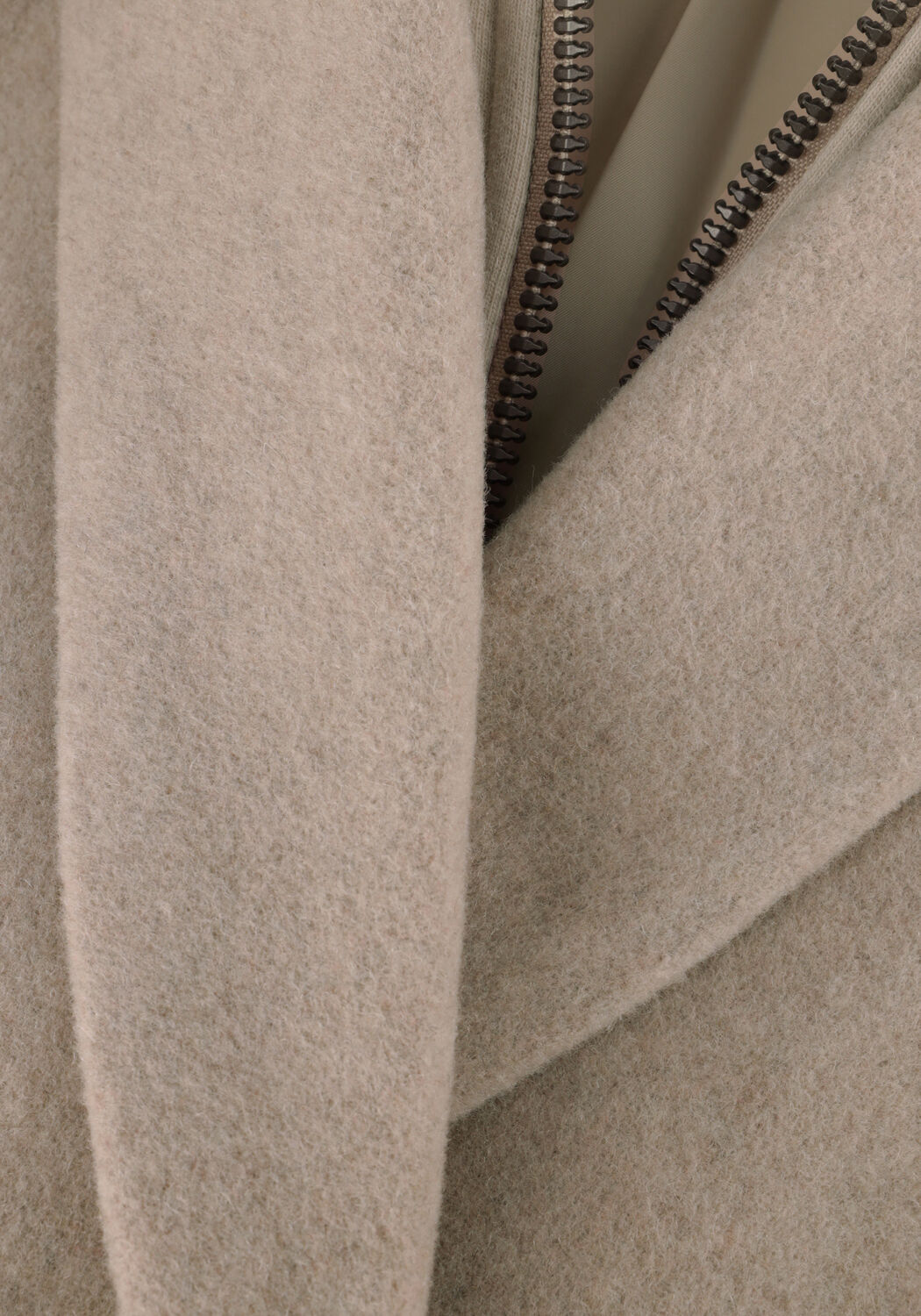 Beige MOSCOW Mantel 16A-08-INFAMOUS - large