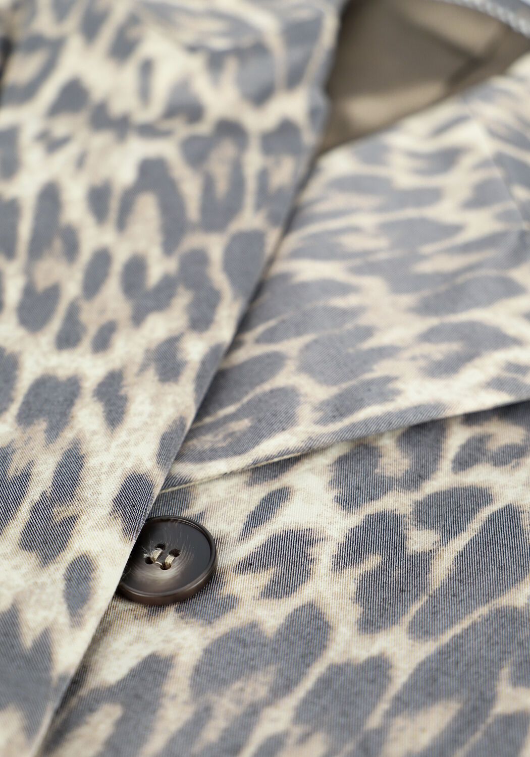 Bruine CO'COUTURE Gilet FELICA ANIMAL TAILOR VEST - large