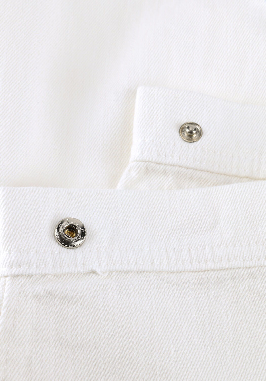 Witte CIRCLE OF TRUST Barrel jeans LOREN DNM - large