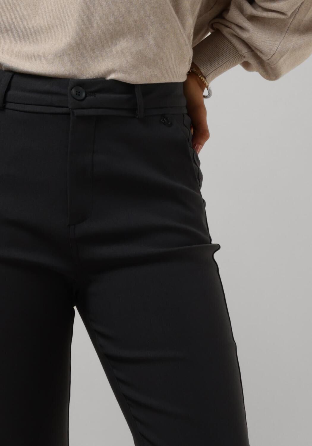 MINUS Dames Broeken Carma Flared Pant Grijs