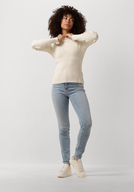 Gebroken wit GUESS Trui LS RITA FUNNEL NK CABLE SWTR Gebroken wit GUESS Trui LS RITA FUNNEL NK CABLE SWTR - large