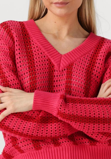 Rode COLOURFUL REBEL Trui LIZZA CROCHET STRIPE V-NECK SWEATER - large