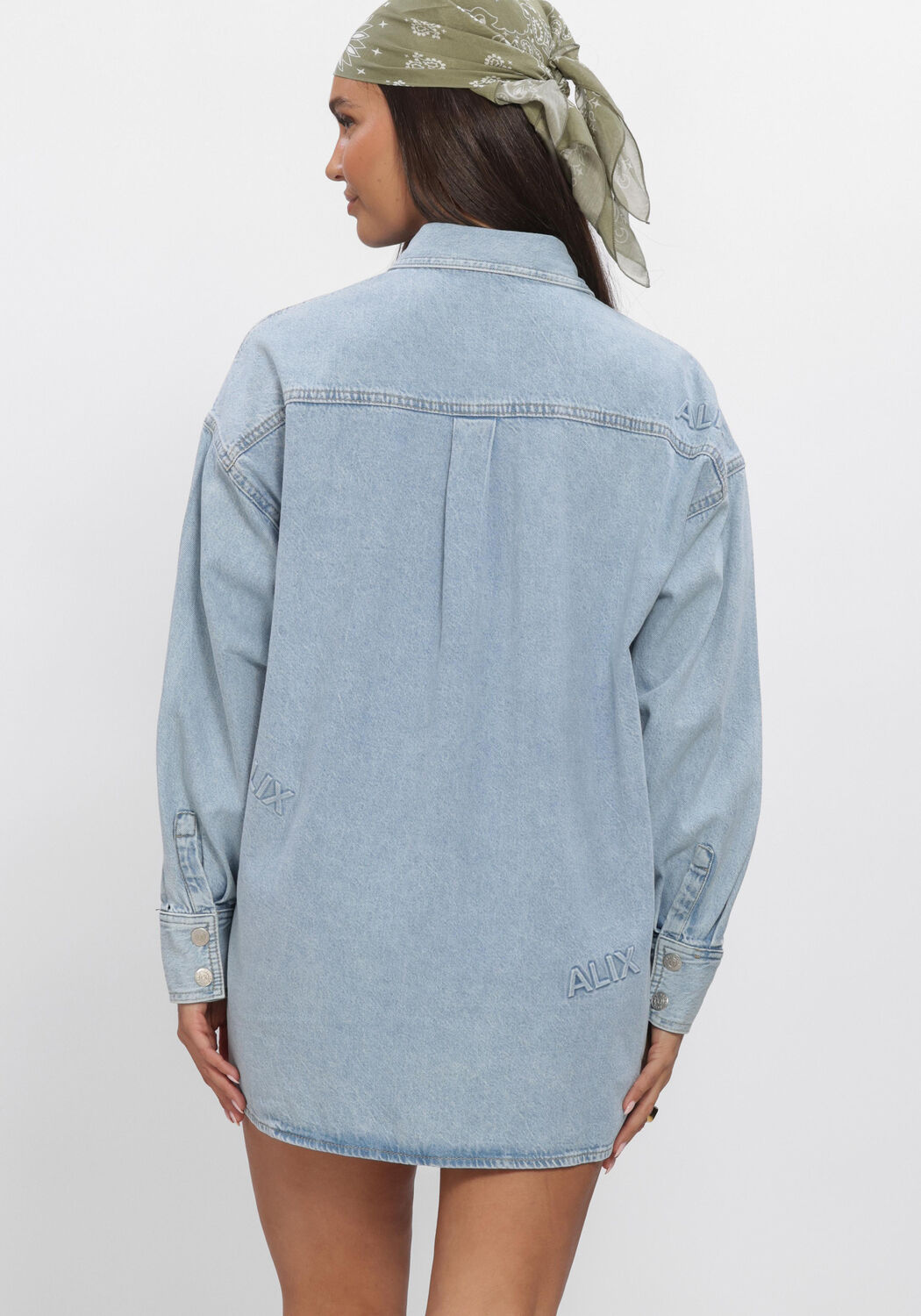Lichtblauwe ALIX THE LABEL Blouses LADIES WOVEN ALIX DENIM BLOUSE - large
