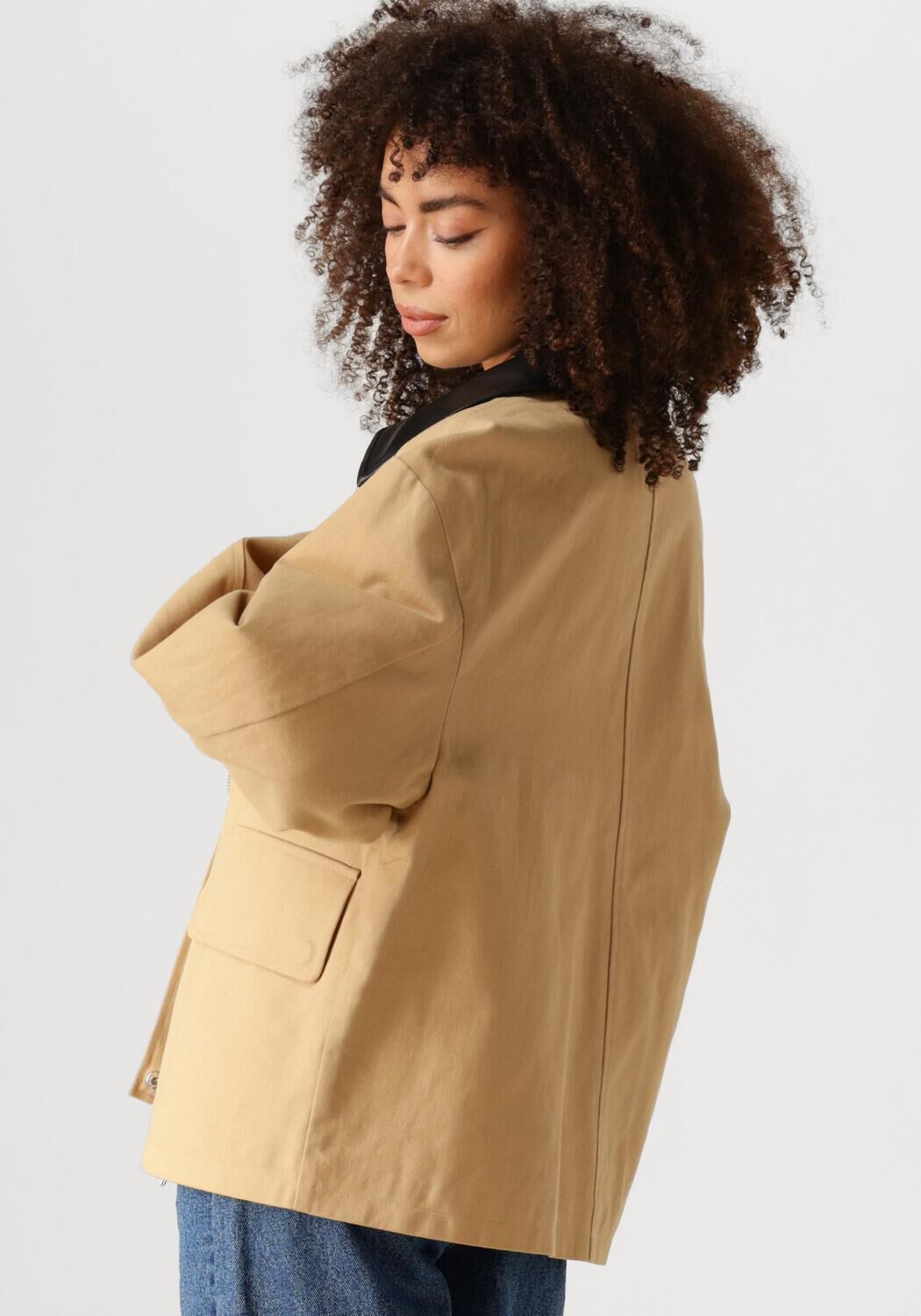 EDITED Dames Jassen Sina Jacket Beige