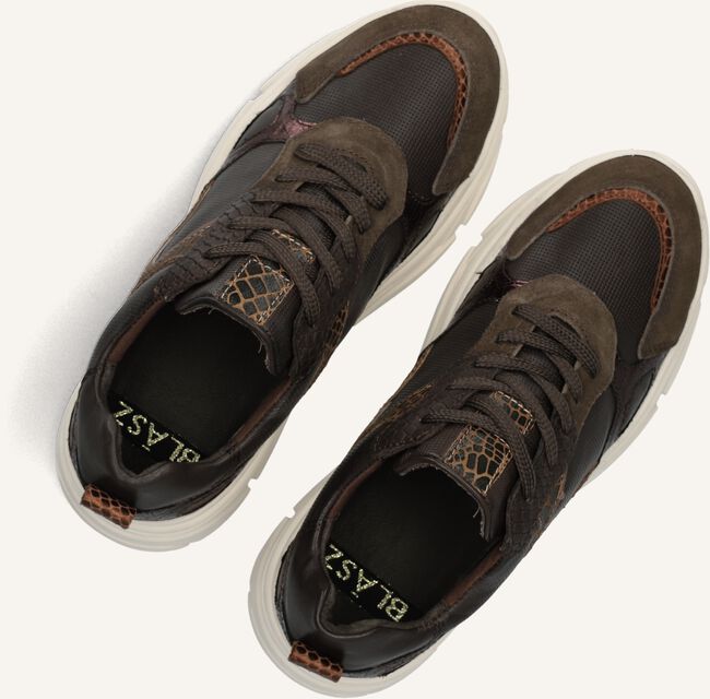Bruine BLASZ Lage sneakers JANA-09 Omoda