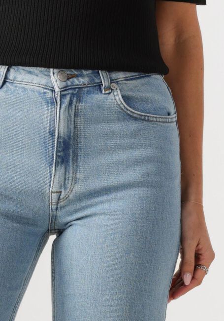 Lichtblauwe SELECTED FEMME Wide jeans SLFALICE-N HW WIDE LON - large