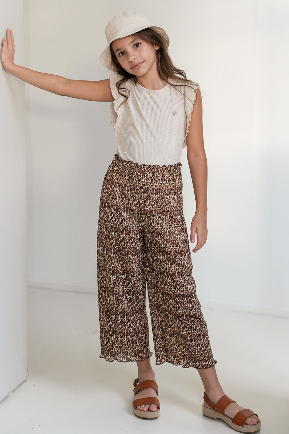 Bruine LIKE FLO Pantalon FREYA FLO PLISSE PANTS - large