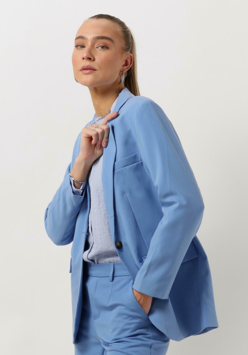 OBJECT rechtvallende blazer OBJSIGRID van gerecycled polyester lichtblauw