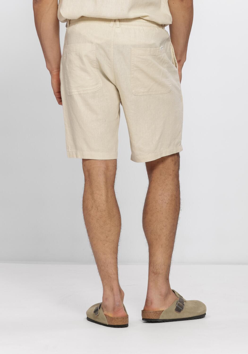 Beige ANERKJENDT Korte broek AKJAMES COT-LINNEN-VIS SS SHORT - large