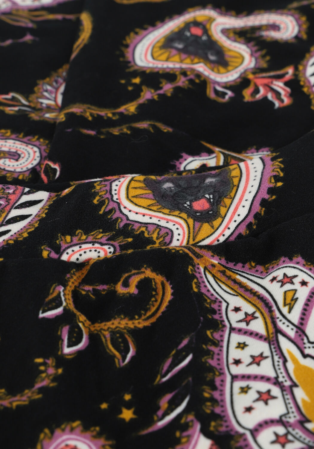 Zwarte COLOURFUL REBEL Flared broek PAISLEY PEACHED FLARE PANTS - large