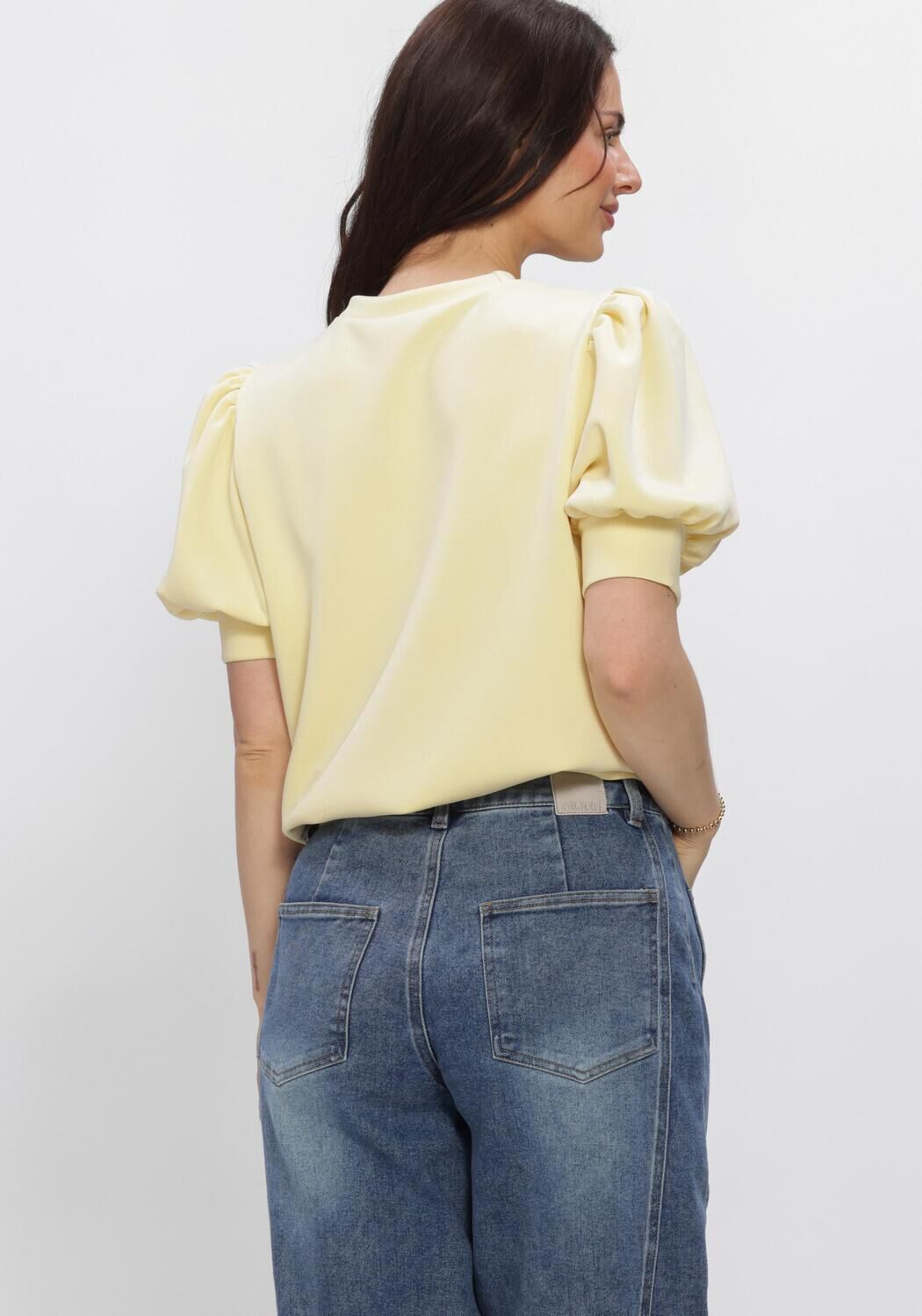 Gele MINUS Tops & T-shirts MSLEVINA T-SHIRT - large