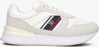 Witte TOMMY HILFIGER Lage sneakers CORP WEBBING RUNNER SNEAKER - medium