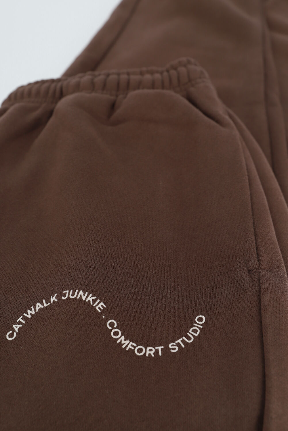 Bruine CATWALK JUNKIE Joggingbroek TR EASY GOING - large