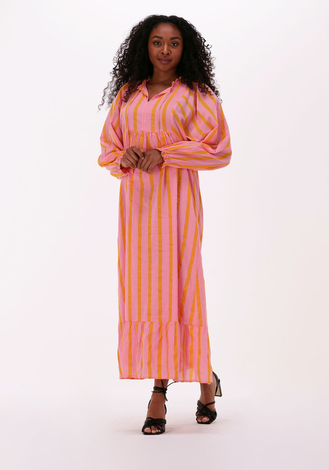 roze circle of trust midi jurk reese dress