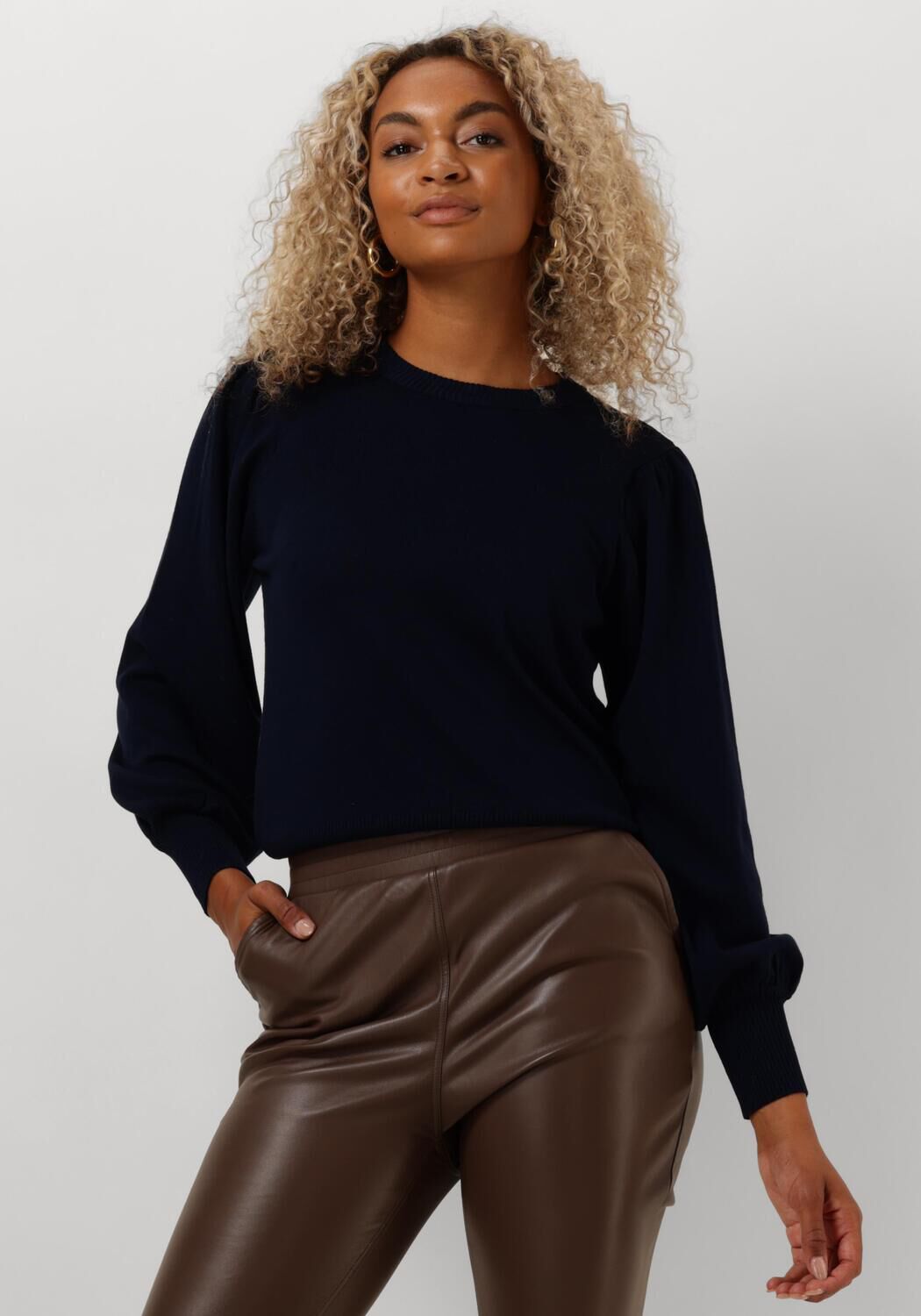 Minus trui discount