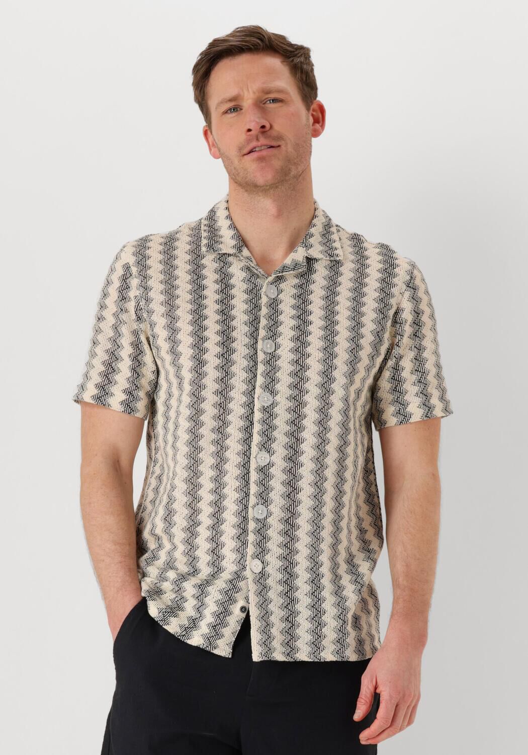 ANERKJENDT Heren Overhemden Akleon Jacquard S s Shirt Gebroken Wit