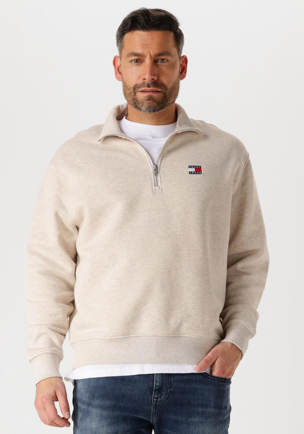 TOMMY JEANS Heren Truien & Vesten Tjm Rlx Badge 1 4 Zip Beige