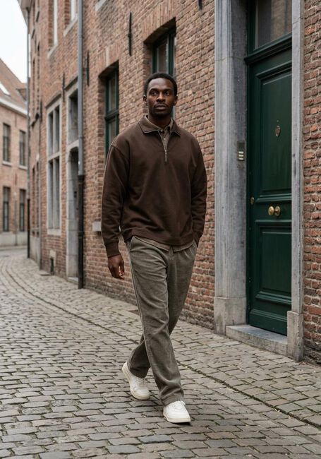 Bruine SELECTED MEN Trui SLHRELAXARON LS HALF ZIP SWEAT - large